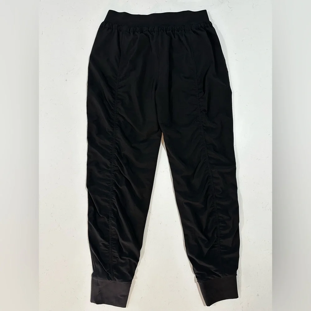 Athleta Attitude Lined Pant - Size 0